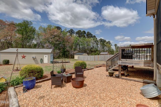 15 Old Eason Road, Zebulon, NC 27597