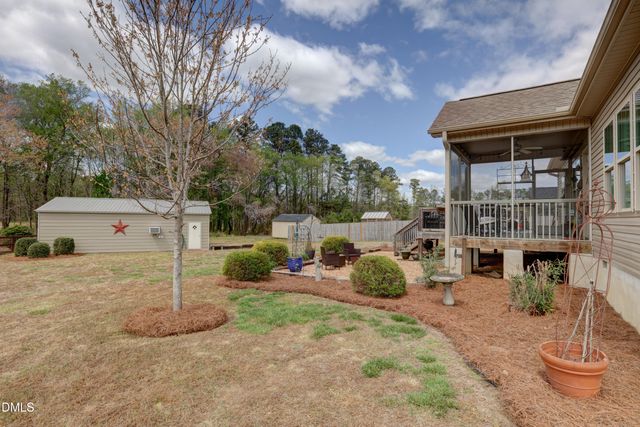 15 Old Eason Road, Zebulon, NC 27597