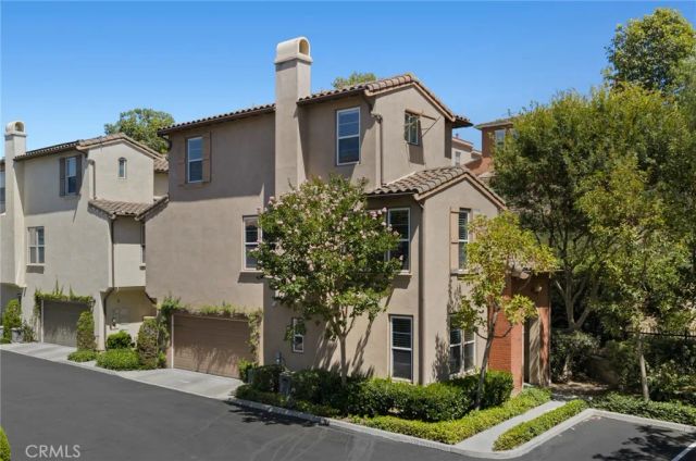 214 Tall Oak, Irvine, CA 92603