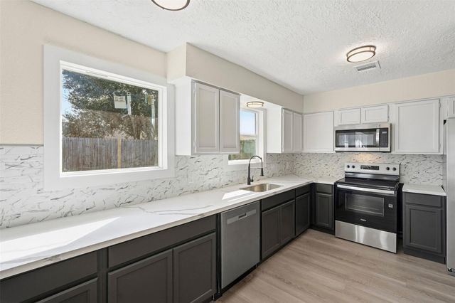 8630 Winewood Drive, Houston, TX 77044