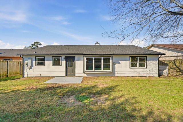 8630 Winewood Drive, Houston, TX 77044