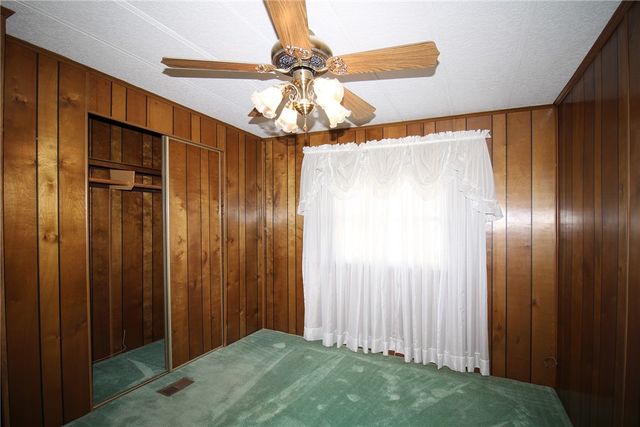 478 Cecil Henderson Road, Cecil, PA 15321