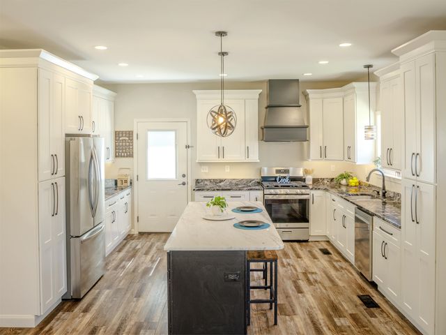 212 TIPTON ST S, Covington, TN 38019