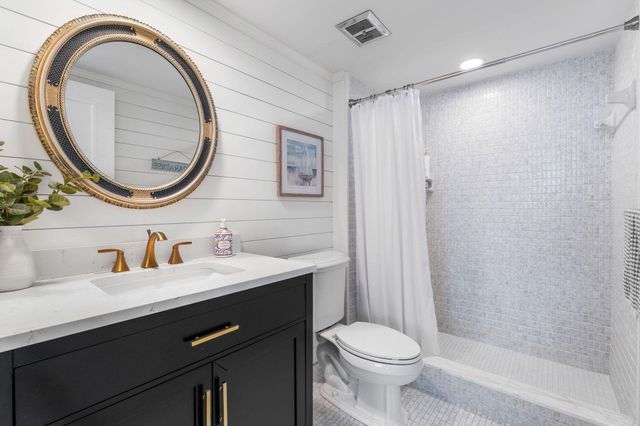 500 Ocean Drive E-2d, Juno Beach, FL 33408