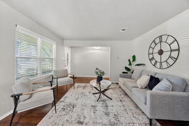210 Murray Lane, Richardson, TX 75080