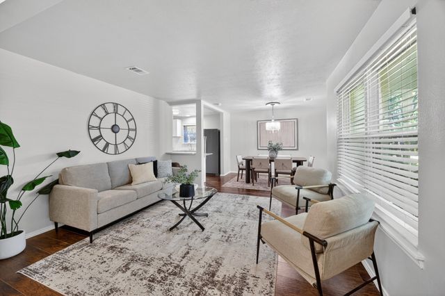 210 Murray Lane, Richardson, TX 75080