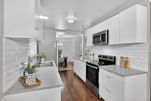 210 Murray Lane, Richardson, TX 75080