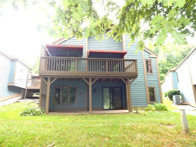 306 LAKESIDE Drive, Liberty, MO 64068