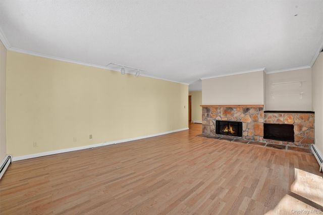 6 Briarcliff Drive S 3, Ossining, NY 10562
