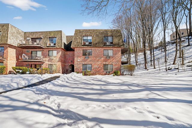 6 Briarcliff Drive S 3, Ossining, NY 10562