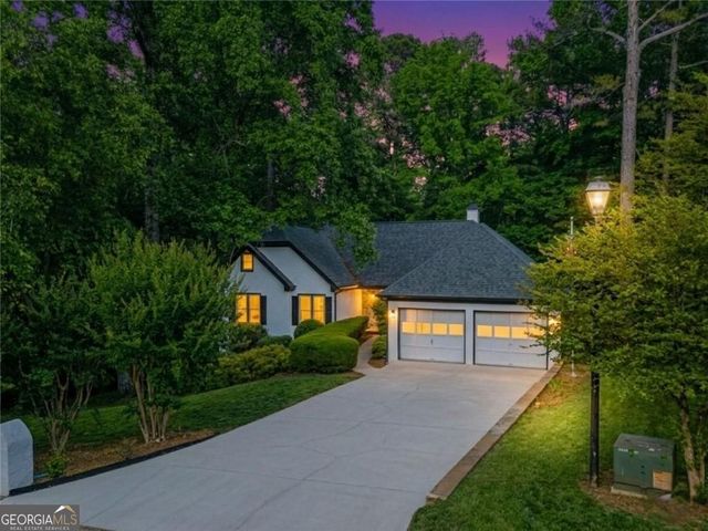 1190 St Ives Ct, Suwanee, GA 30024