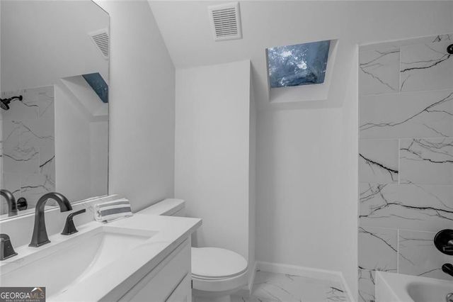 1190 St Ives Ct, Suwanee, GA 30024