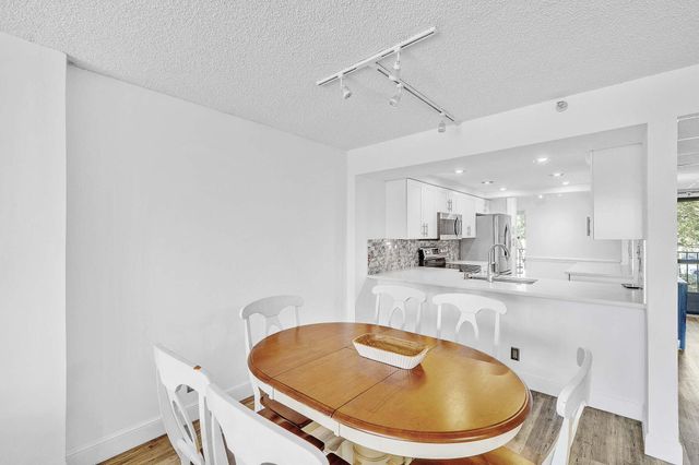 17 Royal Palm Way 3010, Boca Raton, FL 33432