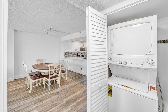 17 Royal Palm Way 3010, Boca Raton, FL 33432