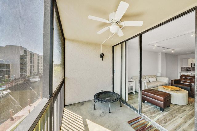 17 Royal Palm Way 3010, Boca Raton, FL 33432