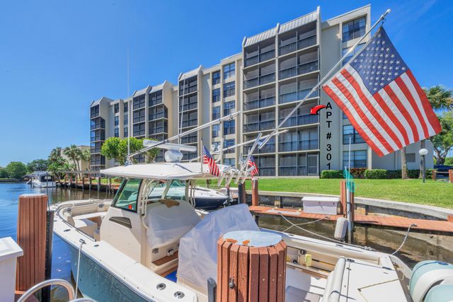 17 Royal Palm Way 3010, Boca Raton, FL 33432