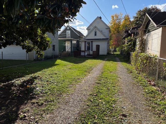 516 30th Street, Huntington, WV 25702