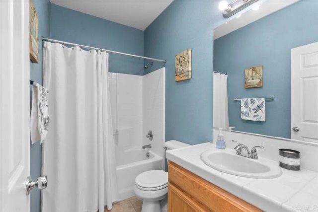 31989 Biagio Way, Winchester, CA 92596