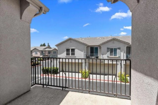 31989 Biagio Way, Winchester, CA 92596