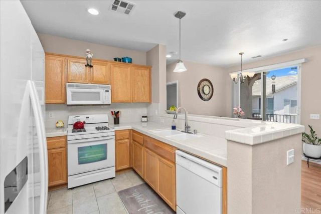 31989 Biagio Way, Winchester, CA 92596
