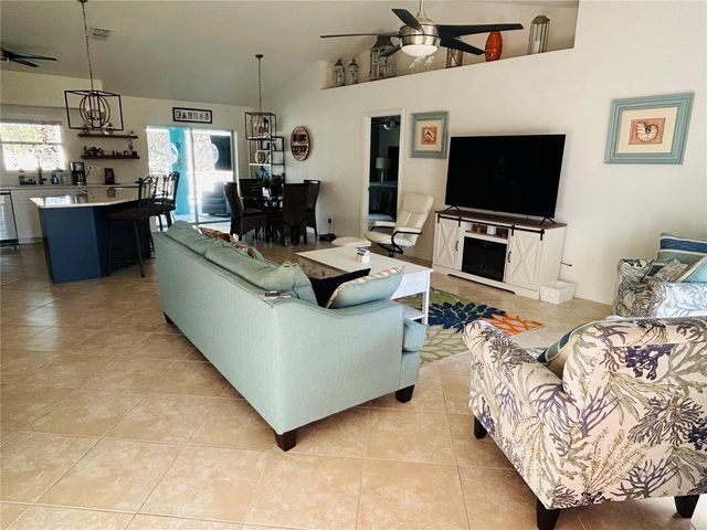 3525 SW 8TH COURT SW, Cape Coral, FL 33914