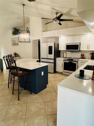 3525 SW 8TH COURT SW, Cape Coral, FL 33914