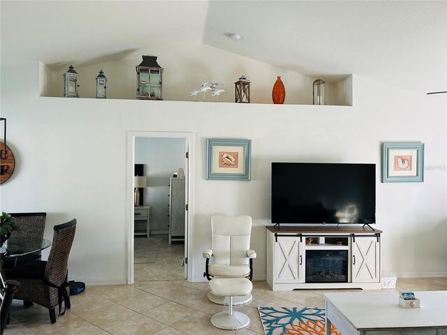 3525 SW 8TH COURT SW, Cape Coral, FL 33914