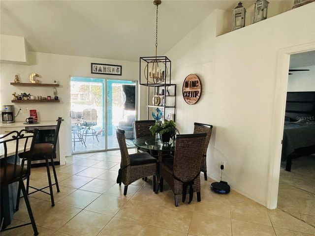 3525 SW 8TH COURT SW, Cape Coral, FL 33914