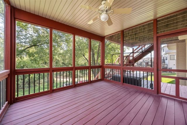 2907 High Bluff Drive, Coralville, IA 52241