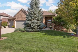 2907 High Bluff Drive, Coralville, IA 52241