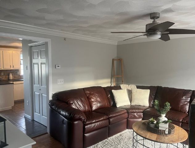 138 Mount Washington St 138, Lowell, MA 01854