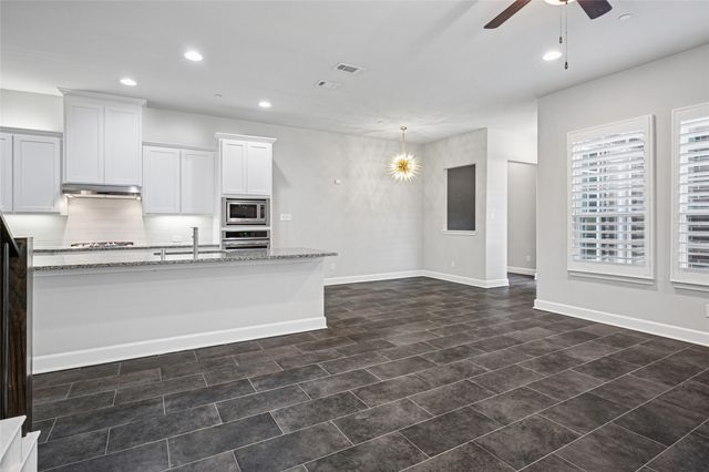 8765 Bridge Street, North Richland Hills, TX 76180