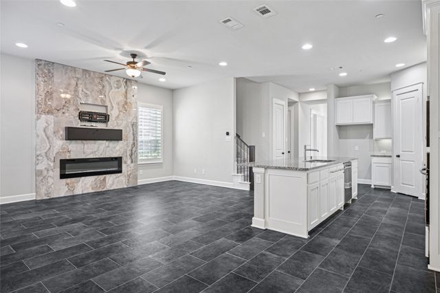 8765 Bridge Street, North Richland Hills, TX 76180
