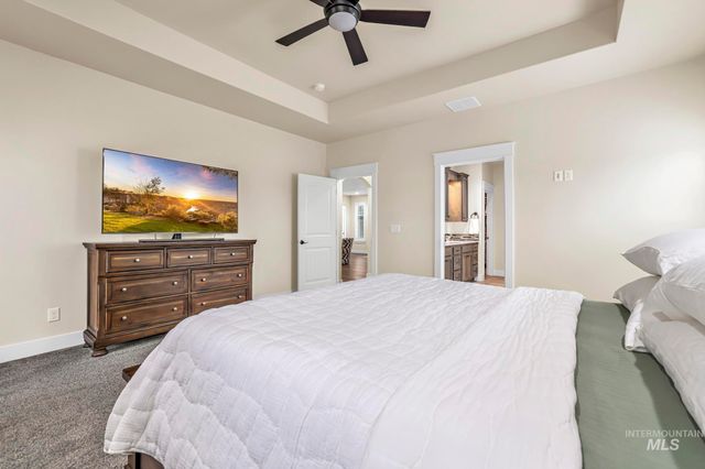 1529 Clear Creek Loop, Twin Falls, ID 83301
