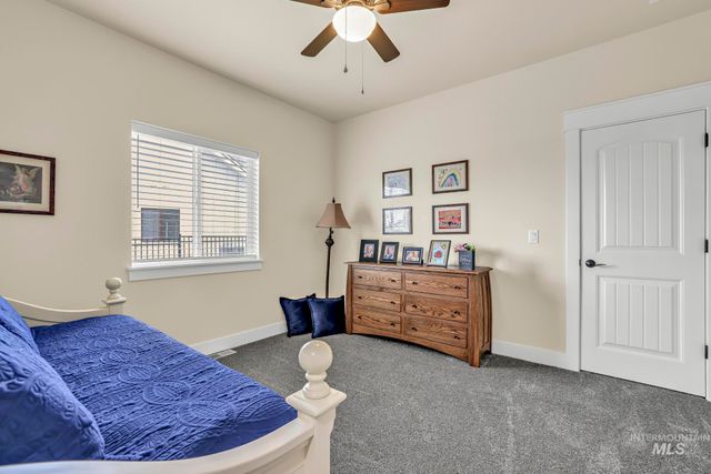 1529 Clear Creek Loop, Twin Falls, ID 83301