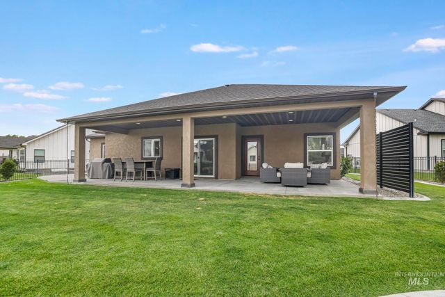 1529 Clear Creek Loop, Twin Falls, ID 83301