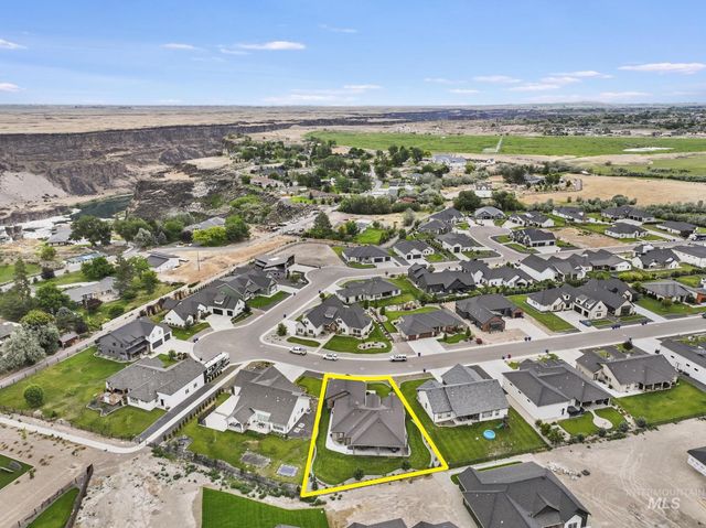 1529 Clear Creek Loop, Twin Falls, ID 83301