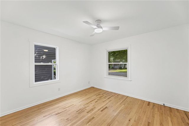 4916 W 57th Terrace, Roeland Park, KS 66205