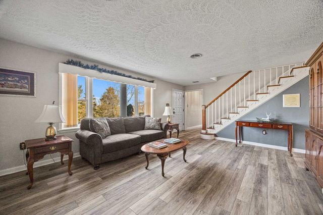 15 PAINTER ST, Luray, VA 22835