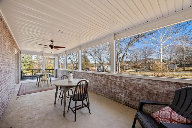 15 PAINTER ST, Luray, VA 22835