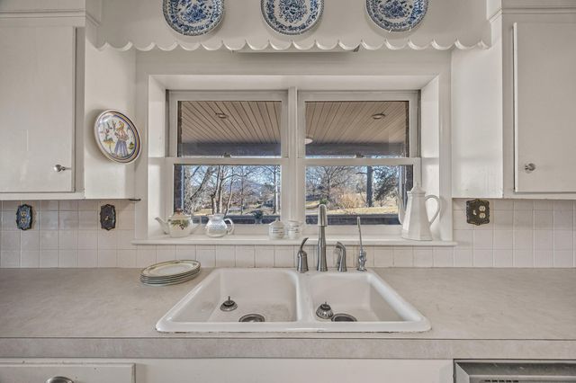 15 PAINTER ST, Luray, VA 22835