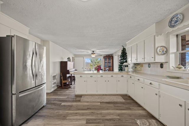 15 PAINTER ST, Luray, VA 22835