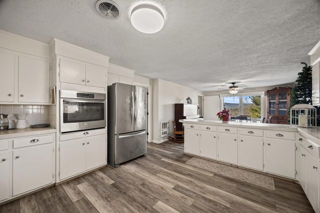 15 PAINTER ST, Luray, VA 22835