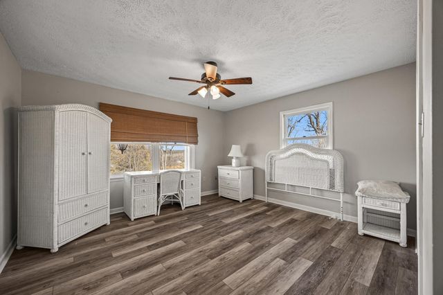 15 PAINTER ST, Luray, VA 22835