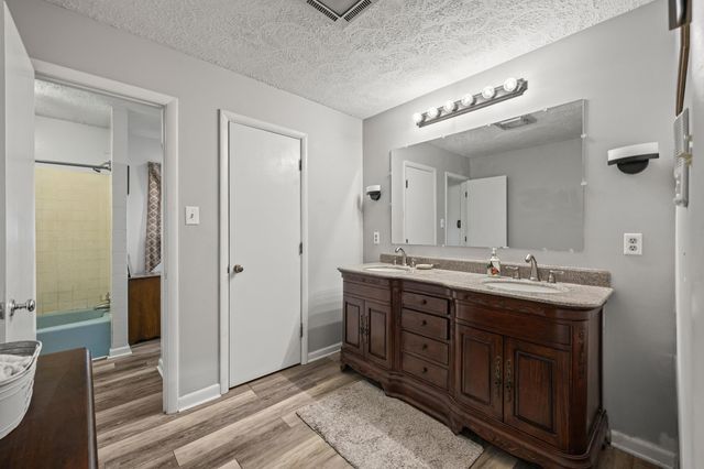 15 PAINTER ST, Luray, VA 22835