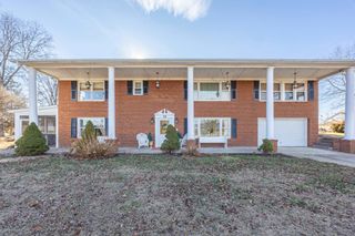 15 PAINTER ST, Luray, VA 22835