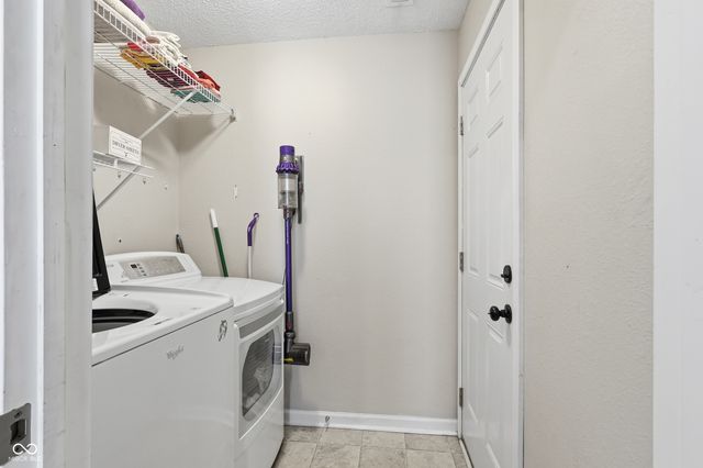 15459 Outside Trail, Noblesville, IN 46060