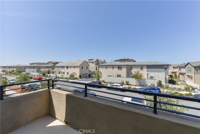162 Pattern, Irvine, CA 92618