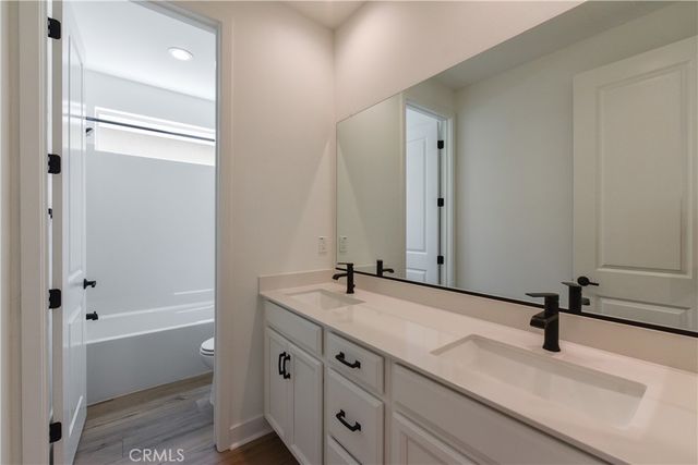 162 Pattern, Irvine, CA 92618