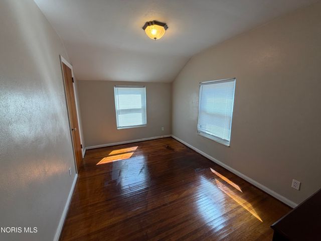 2543 Rosedale Avenue, Toledo, OH 43606